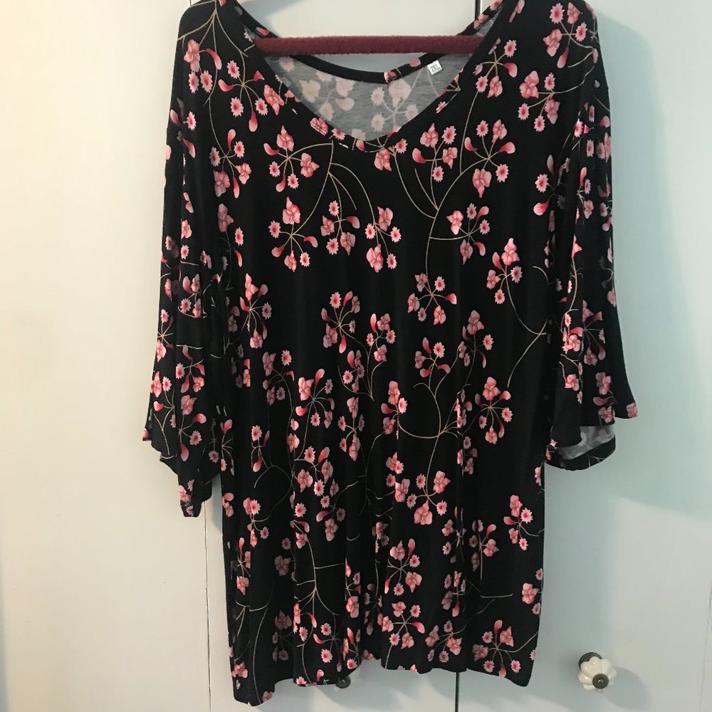 Elbow Sleeve 2X Top